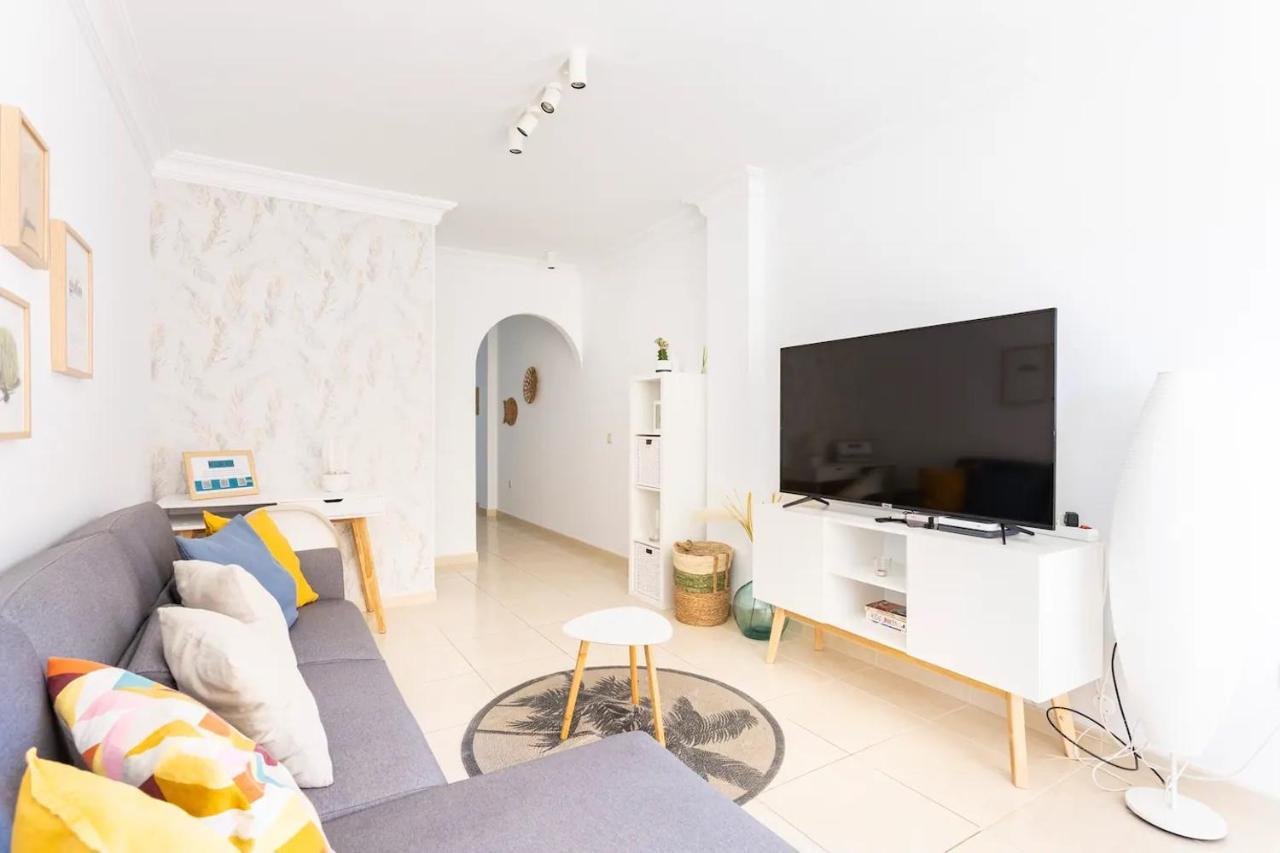 Amplio Y Comodo Apartamento En Callao Salvaje. Exteriér fotografie