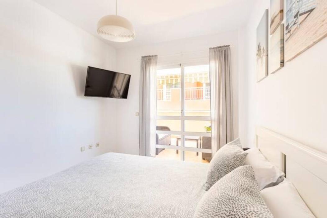 Amplio Y Comodo Apartamento En Callao Salvaje. Exteriér fotografie